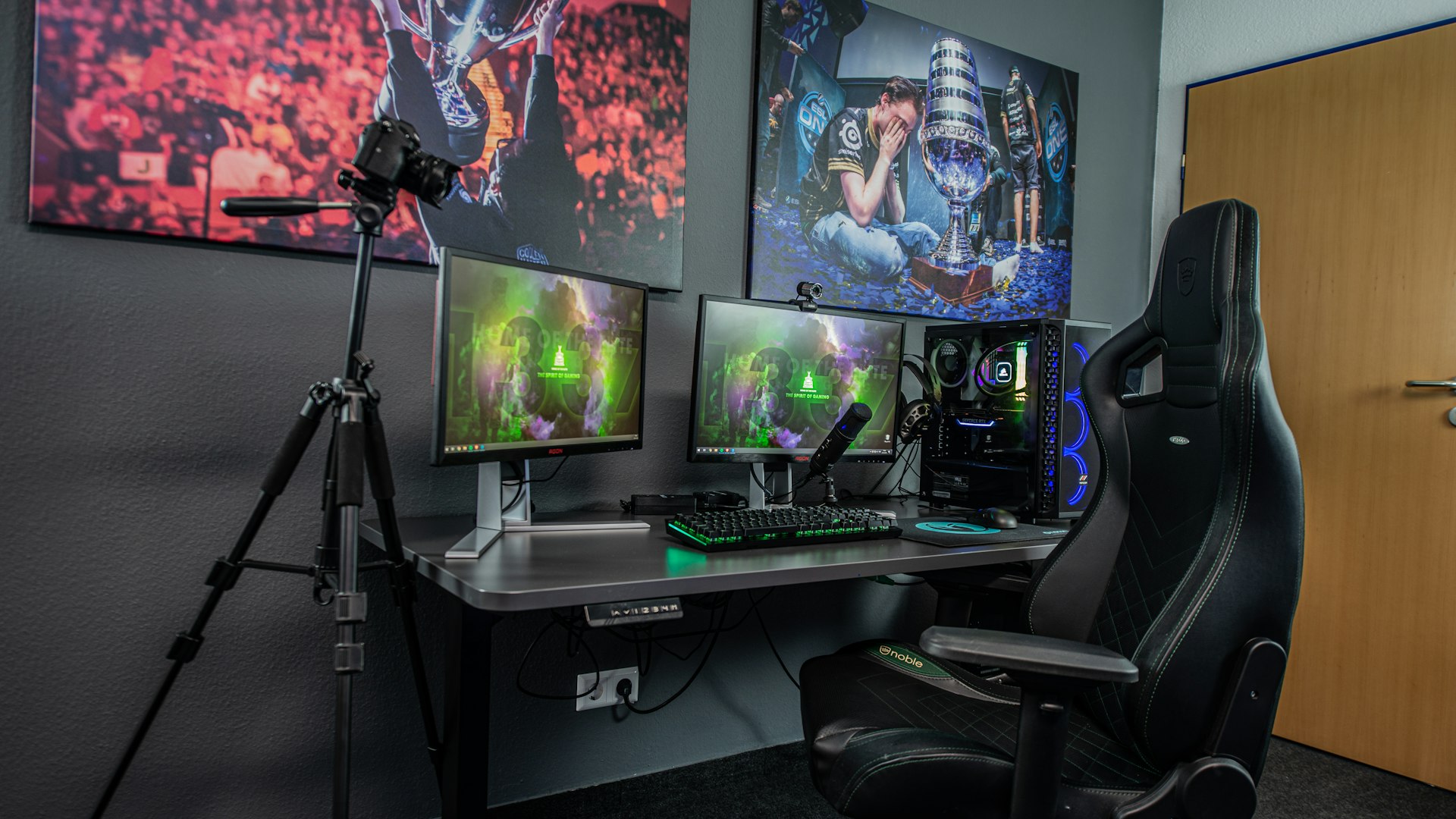 Competitive gaming coaching setup